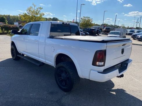 Used 2018 RAM 2500 Laramie w/ Sport Appearance Group image 6