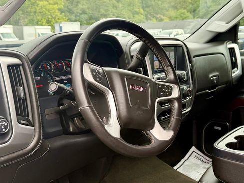 Used 2017 GMC Sierra 2500 SLT w/ Duramax Plus Package AWD/4WD image 19
