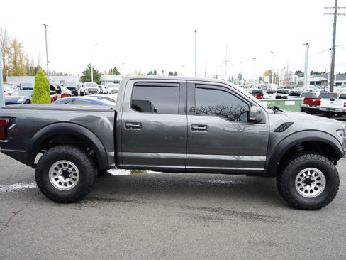 Used 2018 Ford F150 Raptor w/ Equipment Group 802A Luxury image 6