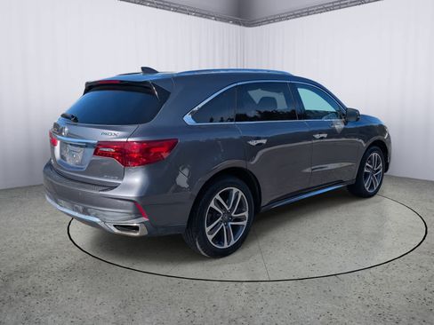 Used 2017 Acura MDX SH-AWD w/ Advance Package image 3