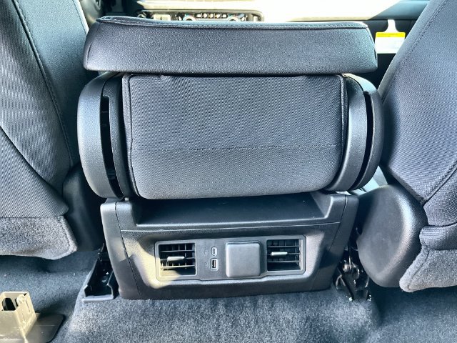 New 2026 Chevrolet Silverado 1500 RST w/ LPO, Dark Essentials Package AWD/4WD image 30