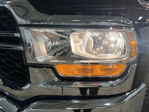 Used 2024 RAM 2500 Tradesman w/ Chrome Appearance Group image 14