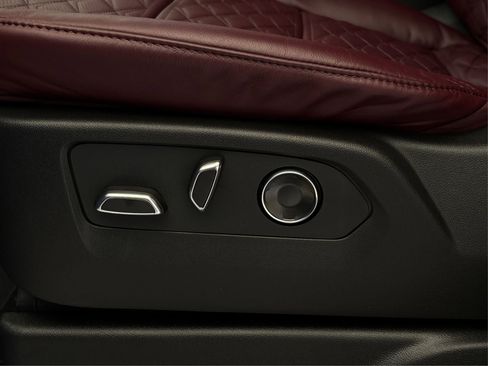 New 2026 Cadillac Escalade Luxury image 32