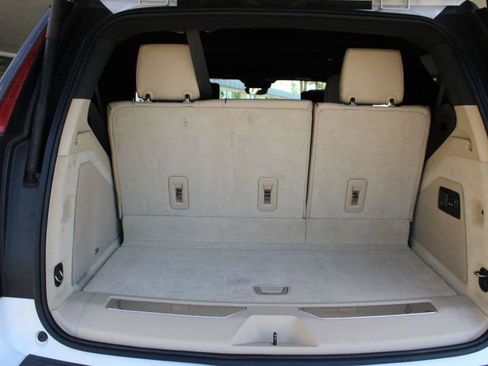 Used 2021 Cadillac Escalade Premium Luxury w/ Driver Assist Tech Package AWD/4WD image 9