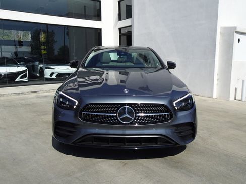 Used 2022 Mercedes-Benz E 350 Sedan image 2