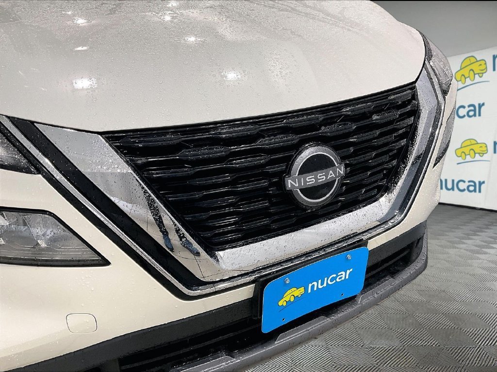Used 2023 Nissan Rogue SL AWD/4WD image 32