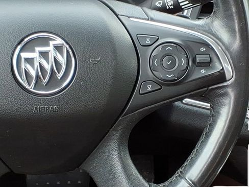 Used 2018 Buick Enclave Avenir w/ Avenir Technology Package AWD/4WD image 11