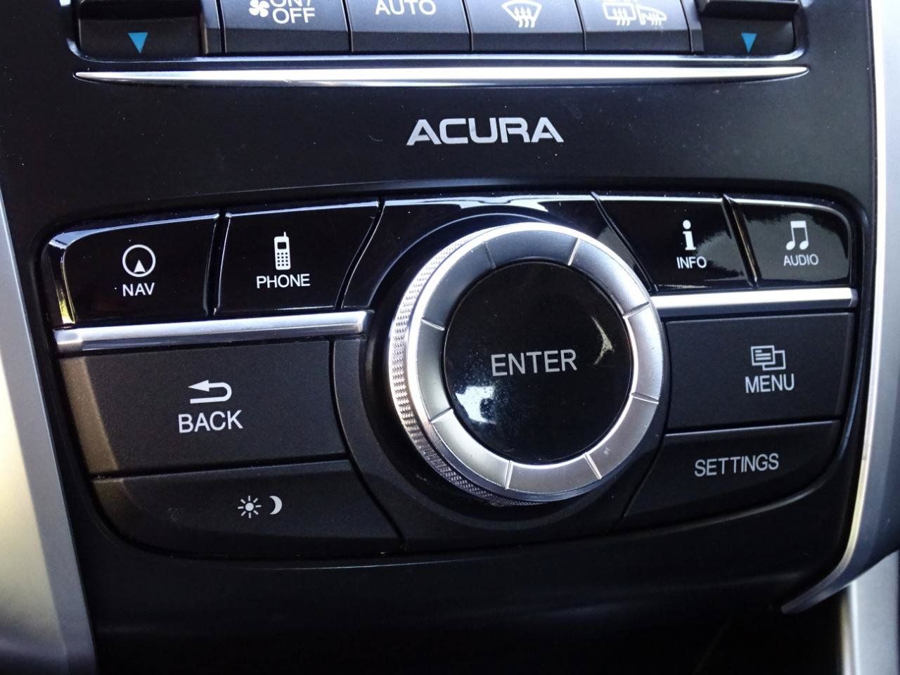 Used 2015 Acura TLX w/ Technology Package FWD image 34