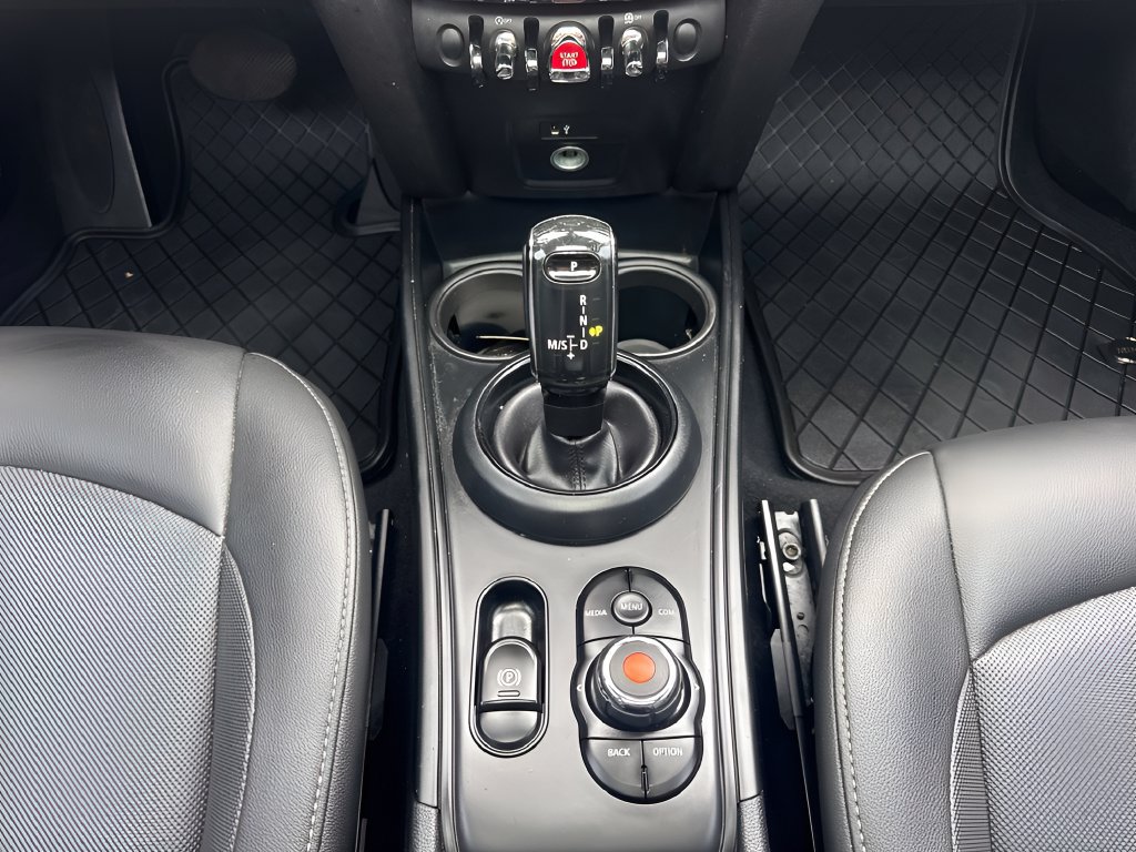 Used 2020 MINI Cooper Countryman FWD image 12