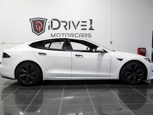 Used 2023 Tesla Model S image 11