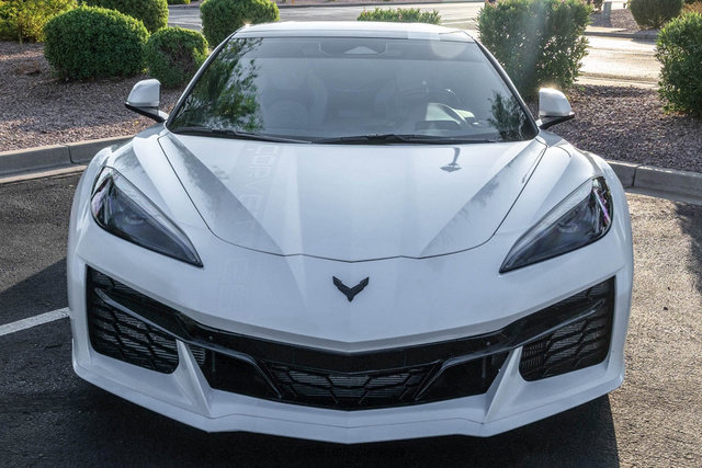 Used 2025 Chevrolet Corvette E-Ray AWD/4WD image 19