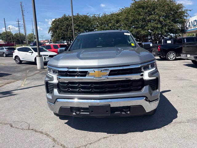 Used 2023 Chevrolet Silverado 1500 LT AWD/4WD image 10