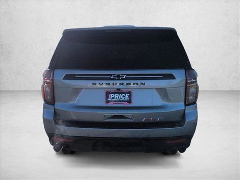 Used 2023 Chevrolet Suburban RST w/ Sport Performance Package image 7