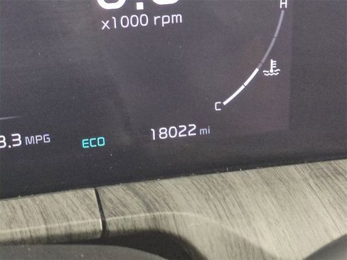 Used 2024 Kia Telluride SX w/ Towing Package image 38