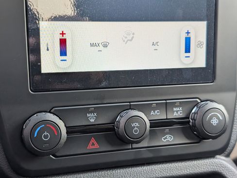 New 2025 Ford Ranger XL image 18