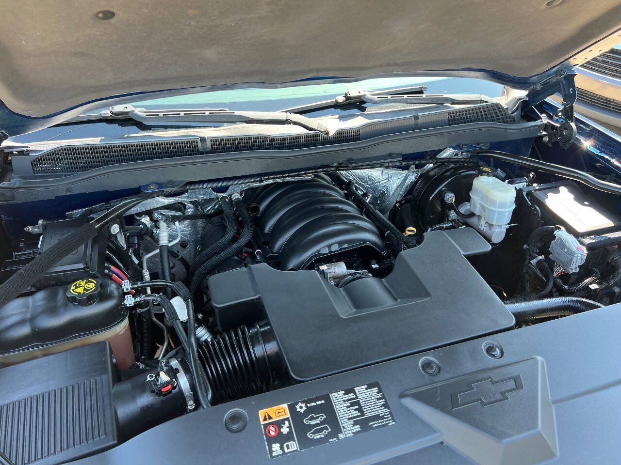 Used 2015 Chevrolet Silverado 1500 LTZ AWD/4WD image 23