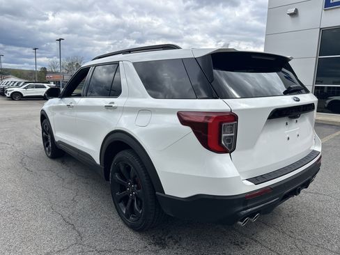 Used 2024 Ford Explorer ST w/ Equipment Group 401A AWD/4WD image 13