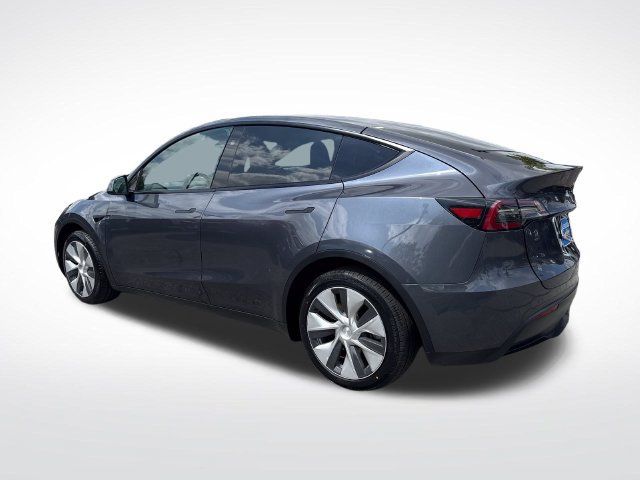 Used 2023 Tesla Model Y Long Range AWD/4WD image 3