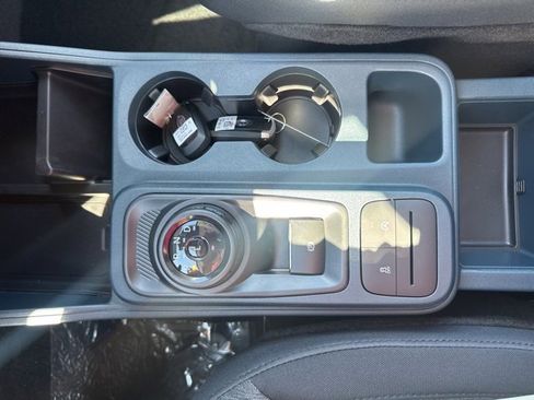 New 2025 Ford Maverick XLT w/ XLT Luxury Package image 38