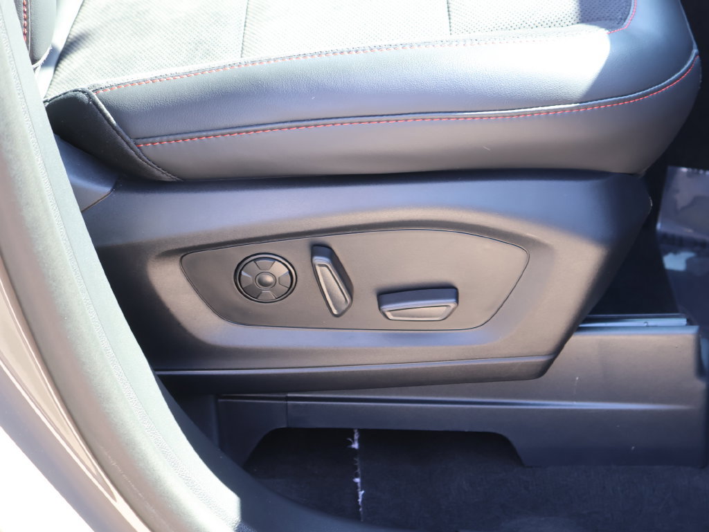 Used 2026 Ford Explorer ST w/ Sun And Sound Package AWD/4WD image 10