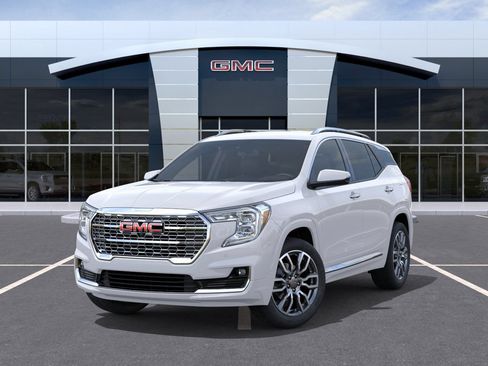 New 2024 GMC Terrain Denali AWD/4WD image 6