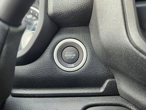 New 2026 RAM 2500 Tradesman AWD/4WD image 19