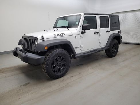 Used 2018 Jeep Wrangler Unlimited Sport image 2