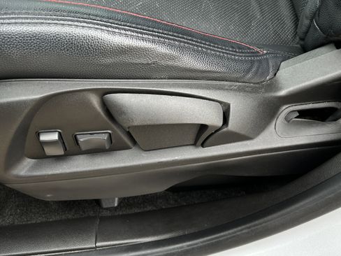 Used 2014 Chevrolet Equinox LS image 28