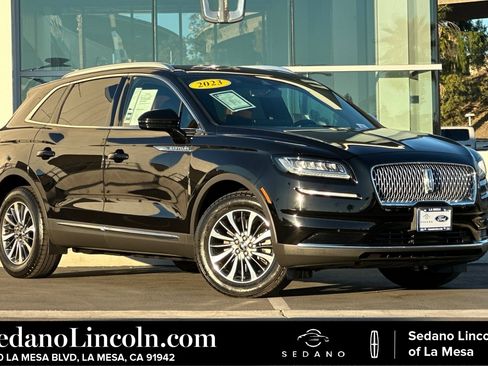Used 2023 Lincoln Nautilus Reserve w/ Luxury Package image 1