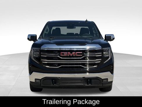 Used 2026 GMC Sierra 1500 SLT RWD image 3