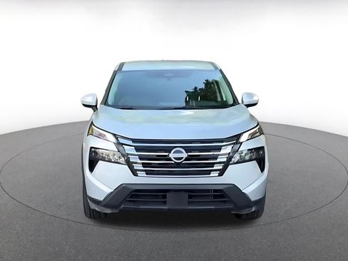 Used 2025 Nissan Rogue SV FWD image 4