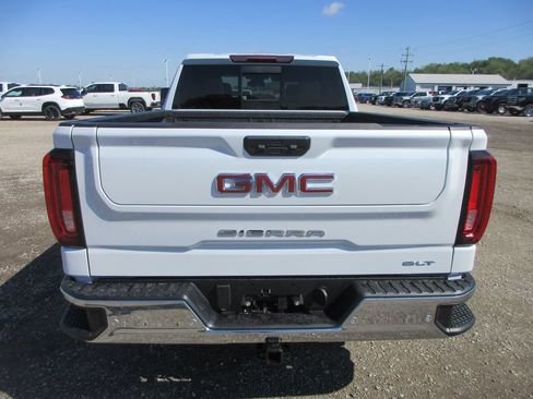 New 2026 GMC Sierra 1500 SLT w/ SLT Premium Plus Package AWD/4WD image 7