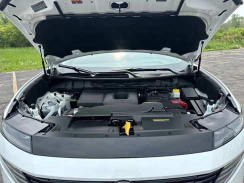 New 2025 Nissan Murano Platinum image 32