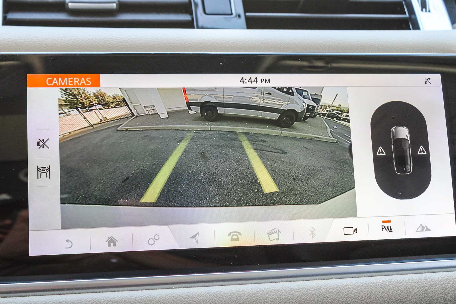 Used 2019 Land Rover Range Rover Sport HSE AWD/4WD image 27