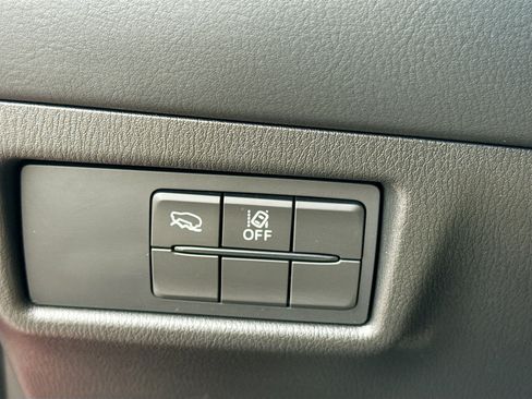 Used 2021 MAZDA CX-5 Touring image 33