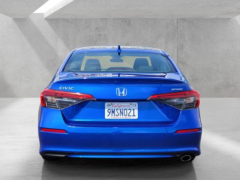 Used 2024 Honda Civic Sport image 5