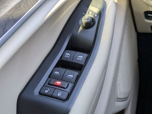 New 2025 Jeep Grand Cherokee Limited image 27