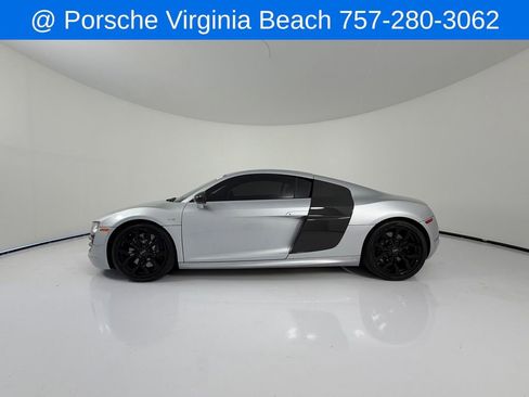 Used 2011 Audi R8 V10 AWD/4WD image 2