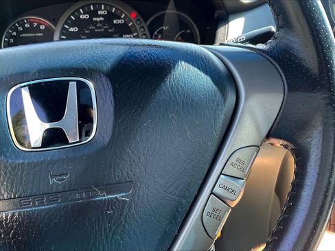 Used 2005 Honda Pilot EX-L image 12