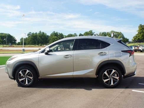 Used 2021 Lexus NX 300h AWD w/ Luxury Package image 13