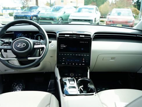Certified 2023 Hyundai Tucson Limited image 18