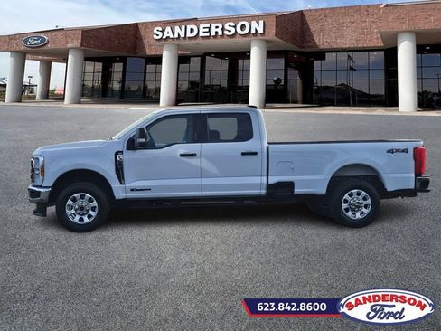 Used 2024 Ford F350 XLT image 6