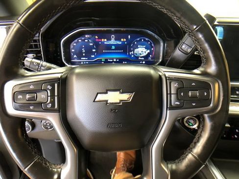 Used 2025 Chevrolet Silverado 2500 LTZ w/ LTZ Premium Package AWD/4WD image 13