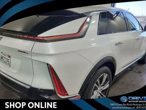 Used 2024 Cadillac Lyriq Luxury AWD/4WD image 1