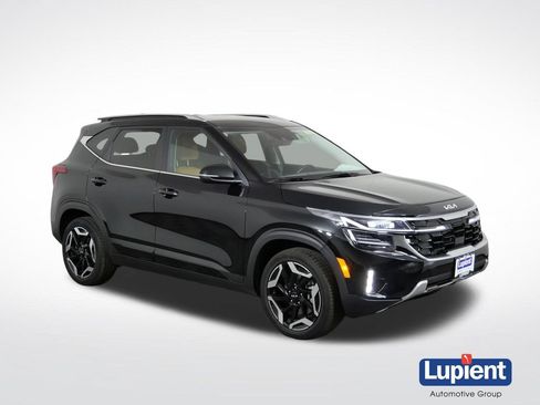 Used 2024 Kia Seltos SX AWD/4WD image 1