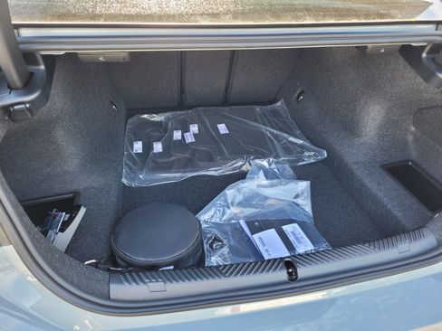 Used 2026 BMW 530i w/ M Sport Package image 15