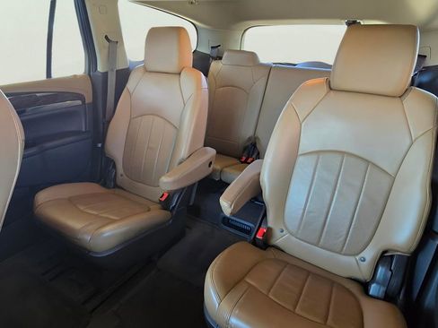 Used 2015 Buick Enclave Leather image 8