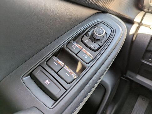 Used 2023 Subaru Forester Limited image 20