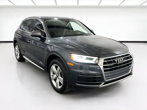 Used 2019 Audi Q5 2.0T Premium Plus w/ Premium Plus Package AWD/4WD image 3