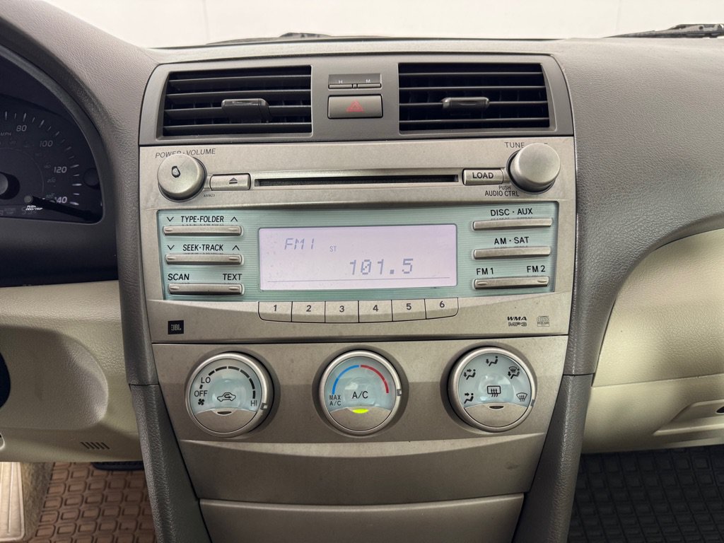 Used 2007 Toyota Camry LE FWD image 15